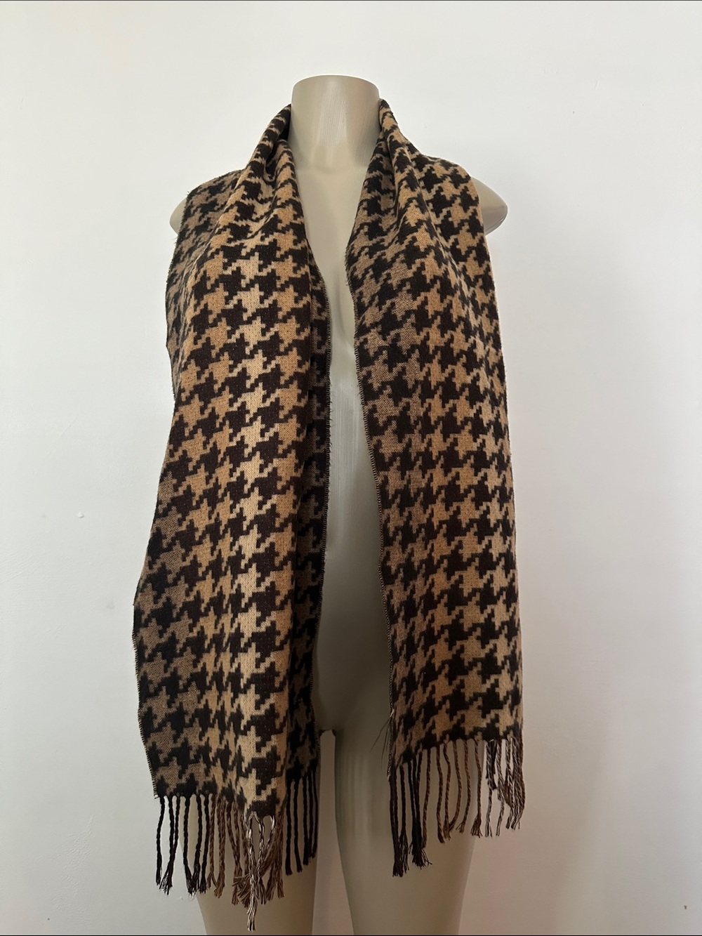 Classic Fringe Scarf - Brown/Black